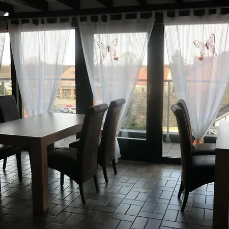 Garni Julia 3* Linnich