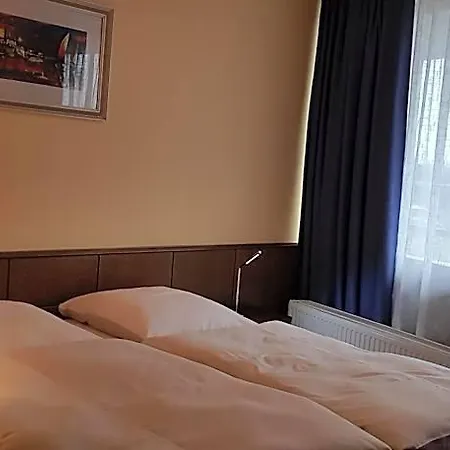 Garni Julia Hotel 3*