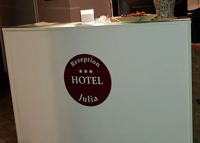 Otel Garni Julia 3*