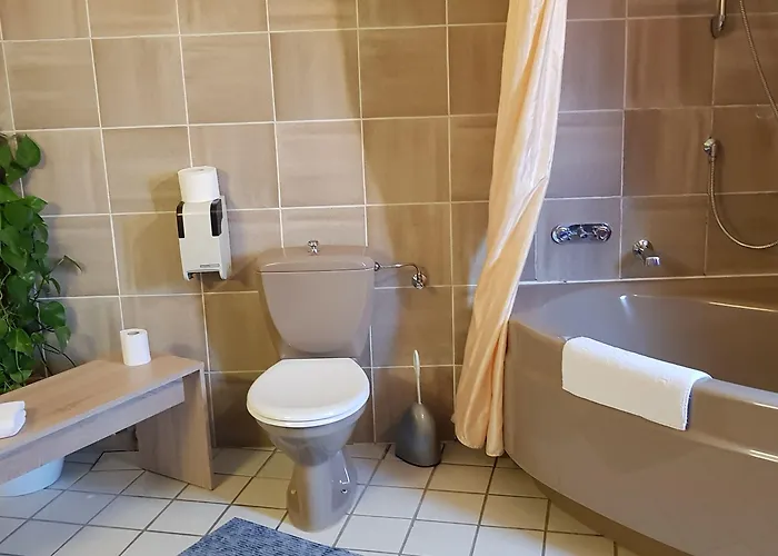 Garni Julia Hotel 3*